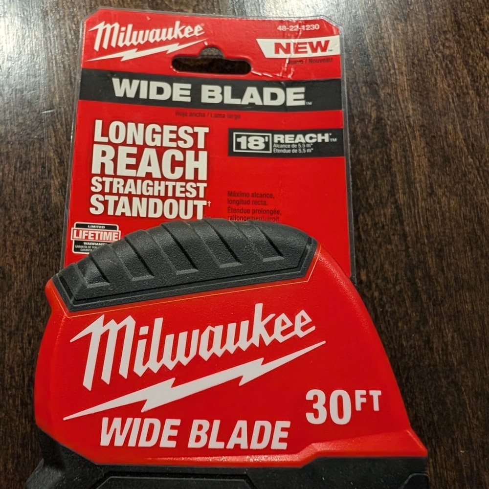 Milwaukee Red Tape Measure - 30FT
